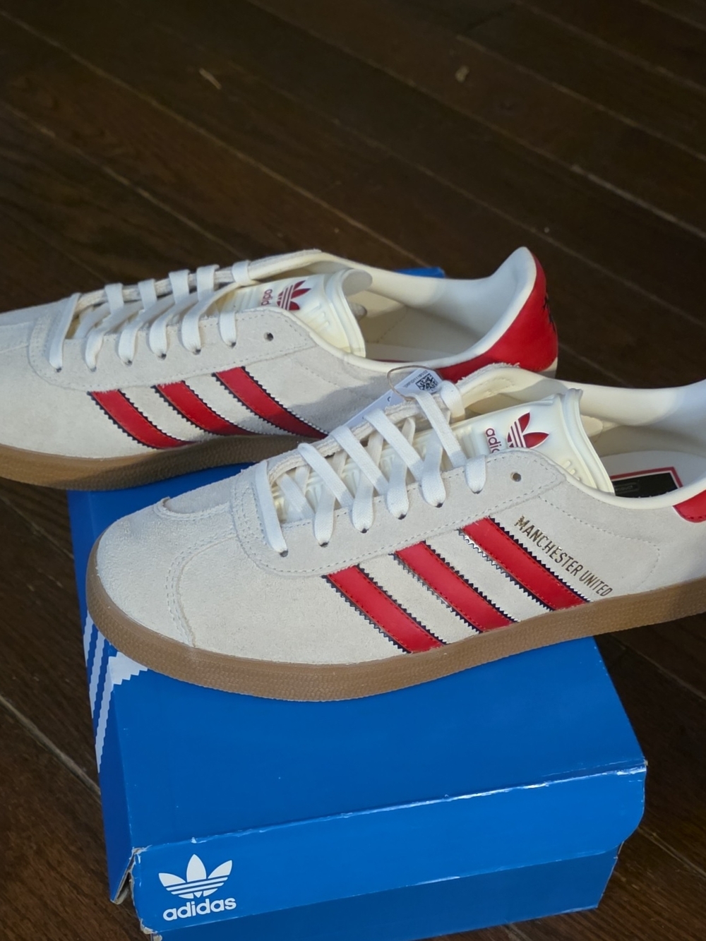 adidas Manchester United Sneakers - White with Red Accents